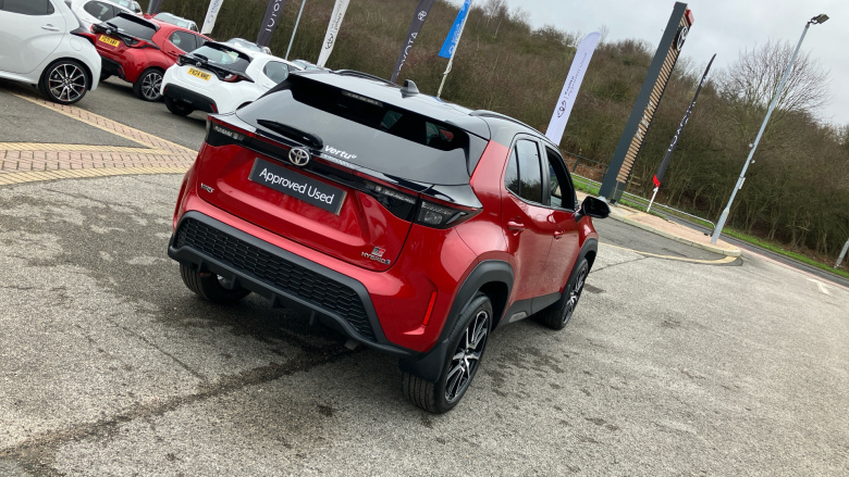 Toyota Yaris Cross 1.5 Hybrid GR Sport 5dr CVT Hybrid Estate